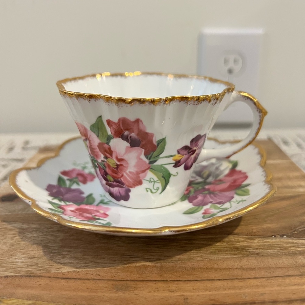 Salisbury England fine bone china Floral Teacup and Saucer with Gold Trim